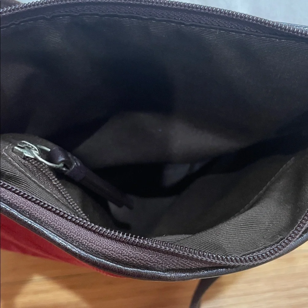 Coach Y2K Red Crossbody - Picture 6 of 11